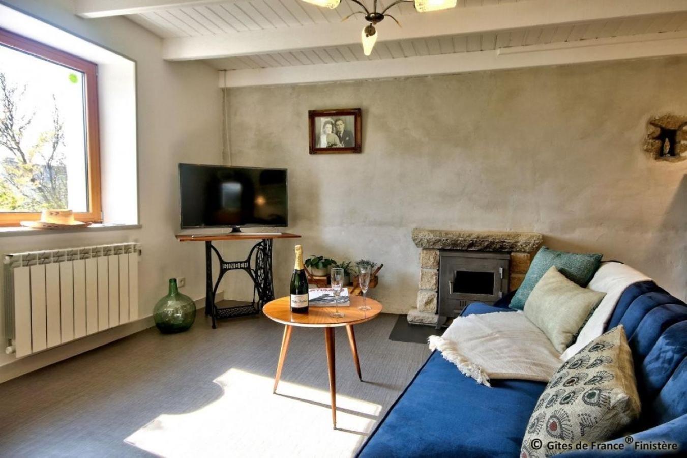 Gite Le Pied A Terre Kerlouan Exterior photo